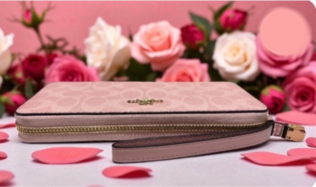 COACH ピンク 長財布【新品】