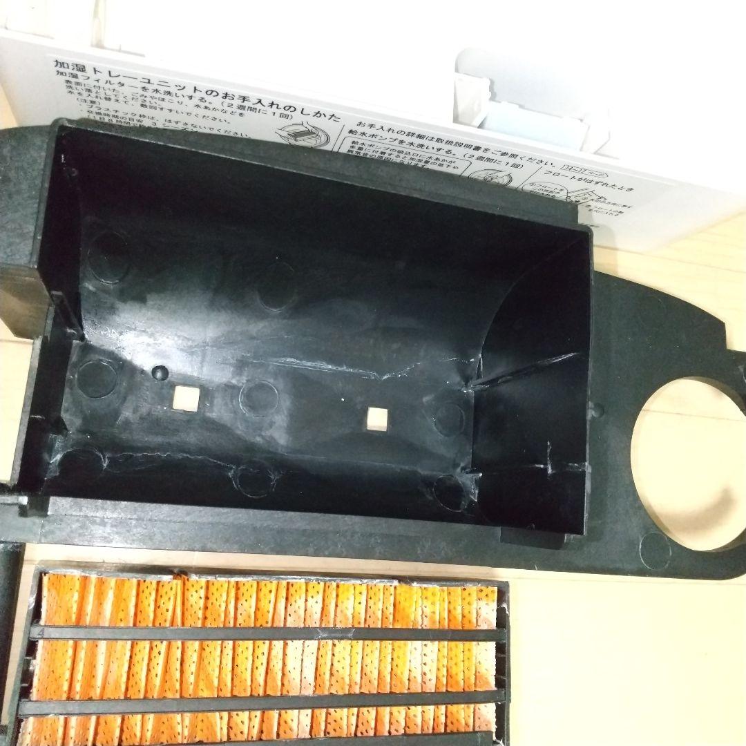 一通りクリーニング済み✨届けばそのまま使って頂けます➰シャープ加湿ファンヒーター