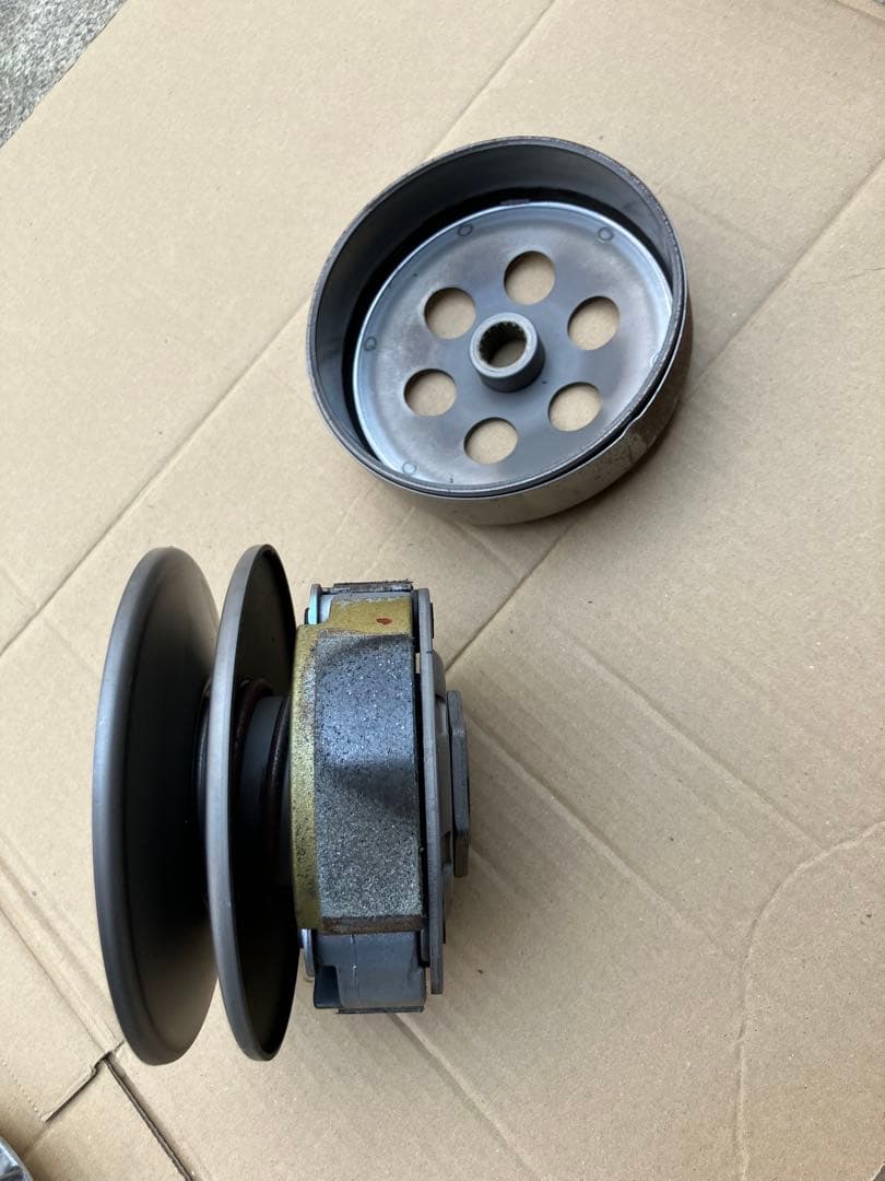 シグナス4型　駆動系　ノーマル　純正　プーリー　クラッチ