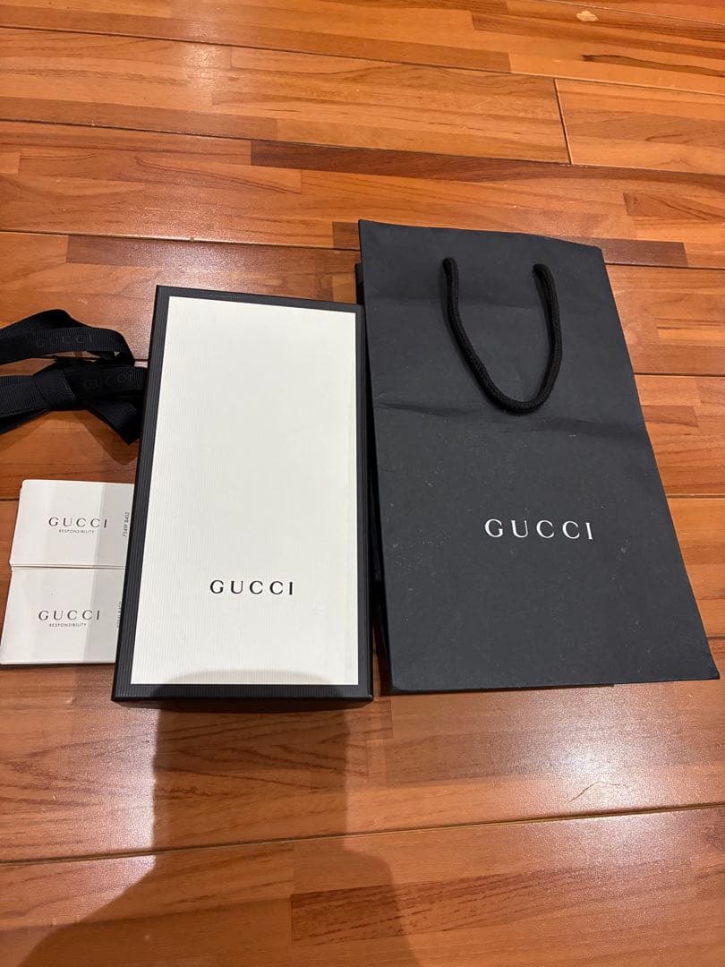 GUCCI ネイビー 長財布 GGロゴ