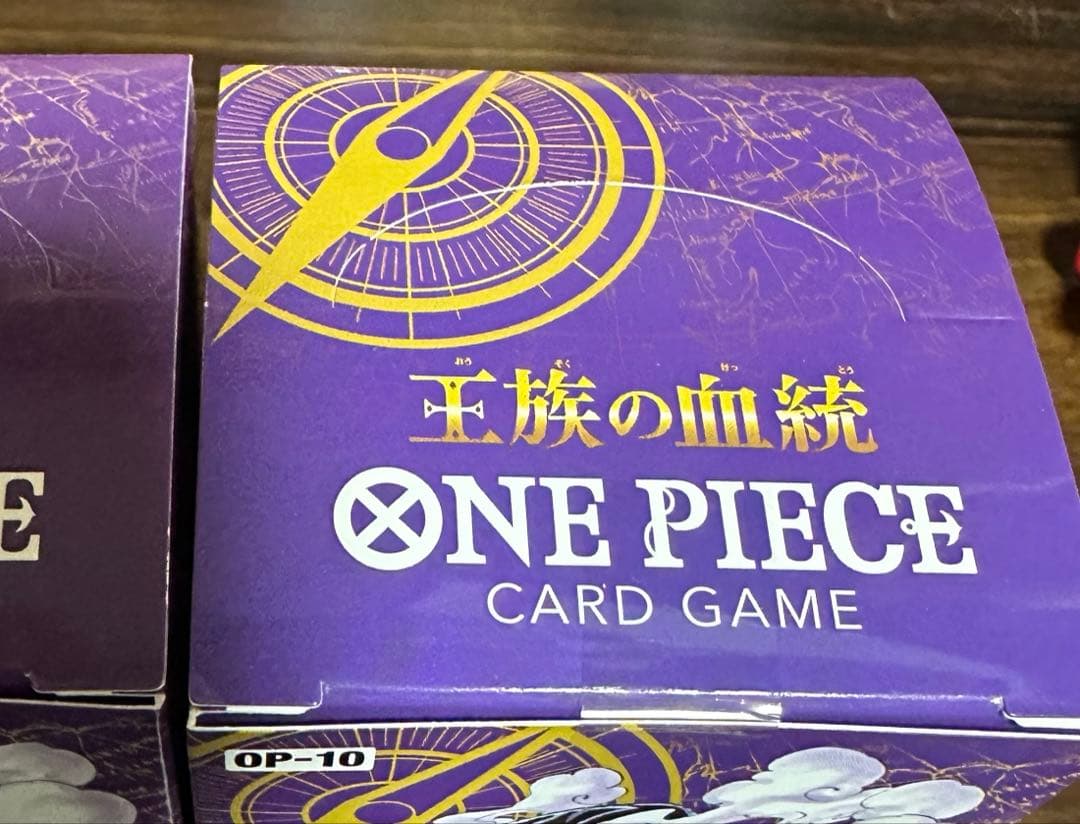 ワンピースカード　王族の血統　box テープ付き　2box