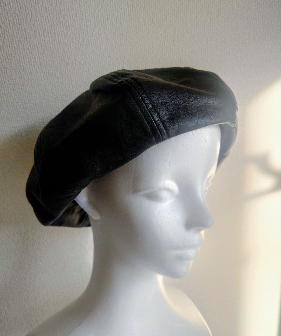 BACKLASH ファニチャーレザーキャスケット