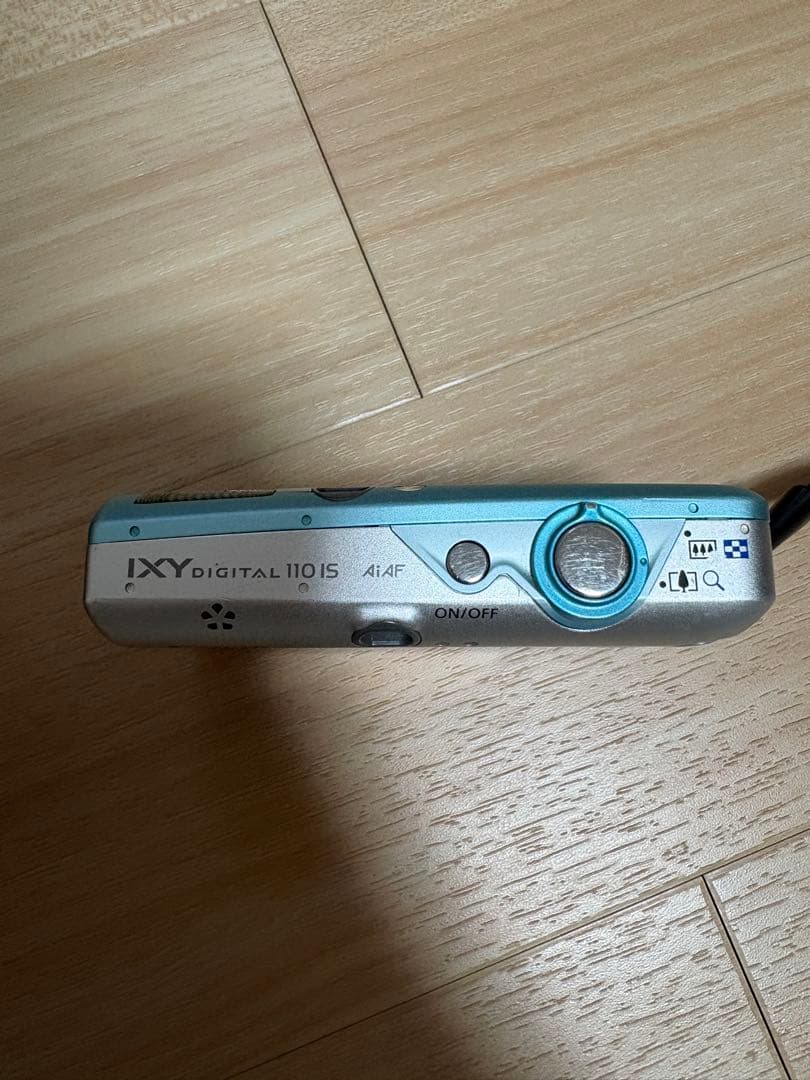 Canon IXY110lS コンパクトデジタルカメラ　イクシー　ジャンク