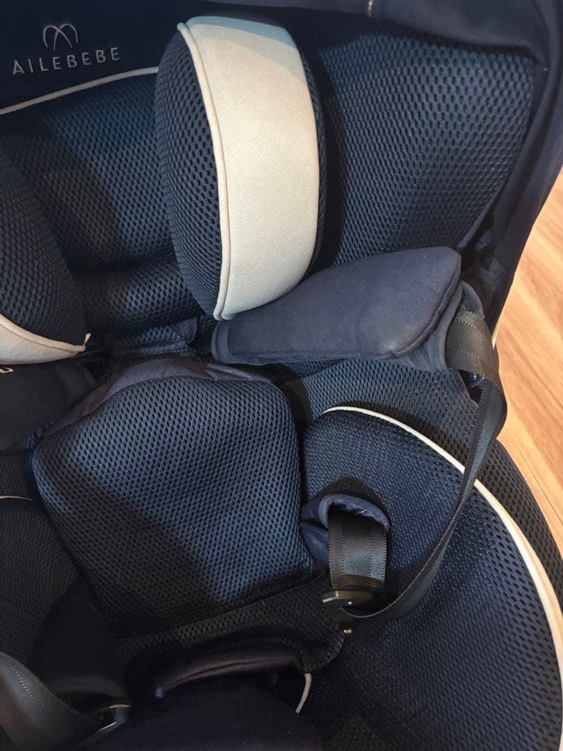 エールべべ クルット5iグランス グランネイビー チャイルドシート