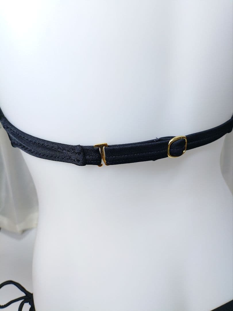 サンアイ Ai ノンワイヤービキニ ブラック Mサイズ 中古 美品 パレオ付き