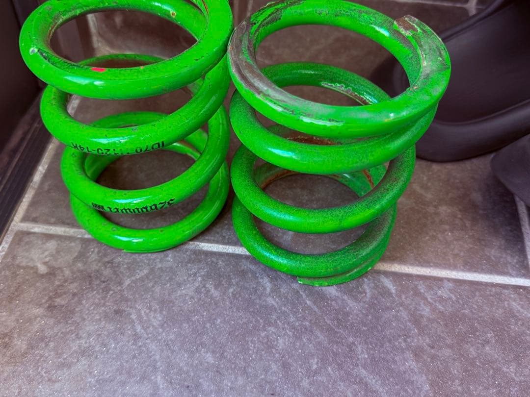 マイルドダンパー　30プリウス