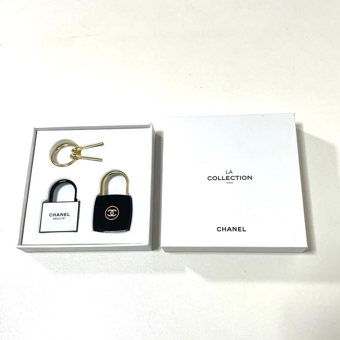 CHANEL シャネル ノベルティ ラコレクションキーホルダー カデナ 南京錠