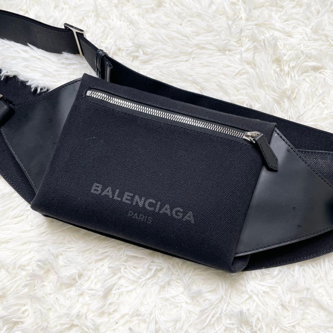 【美品】バレンシアガ ネオリフト ウエストポーチ キャンバス レザー 黒