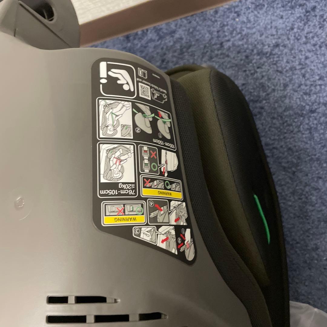 Combi コンビ チャイルド&ジュニアシート 1歳から12歳頃まで