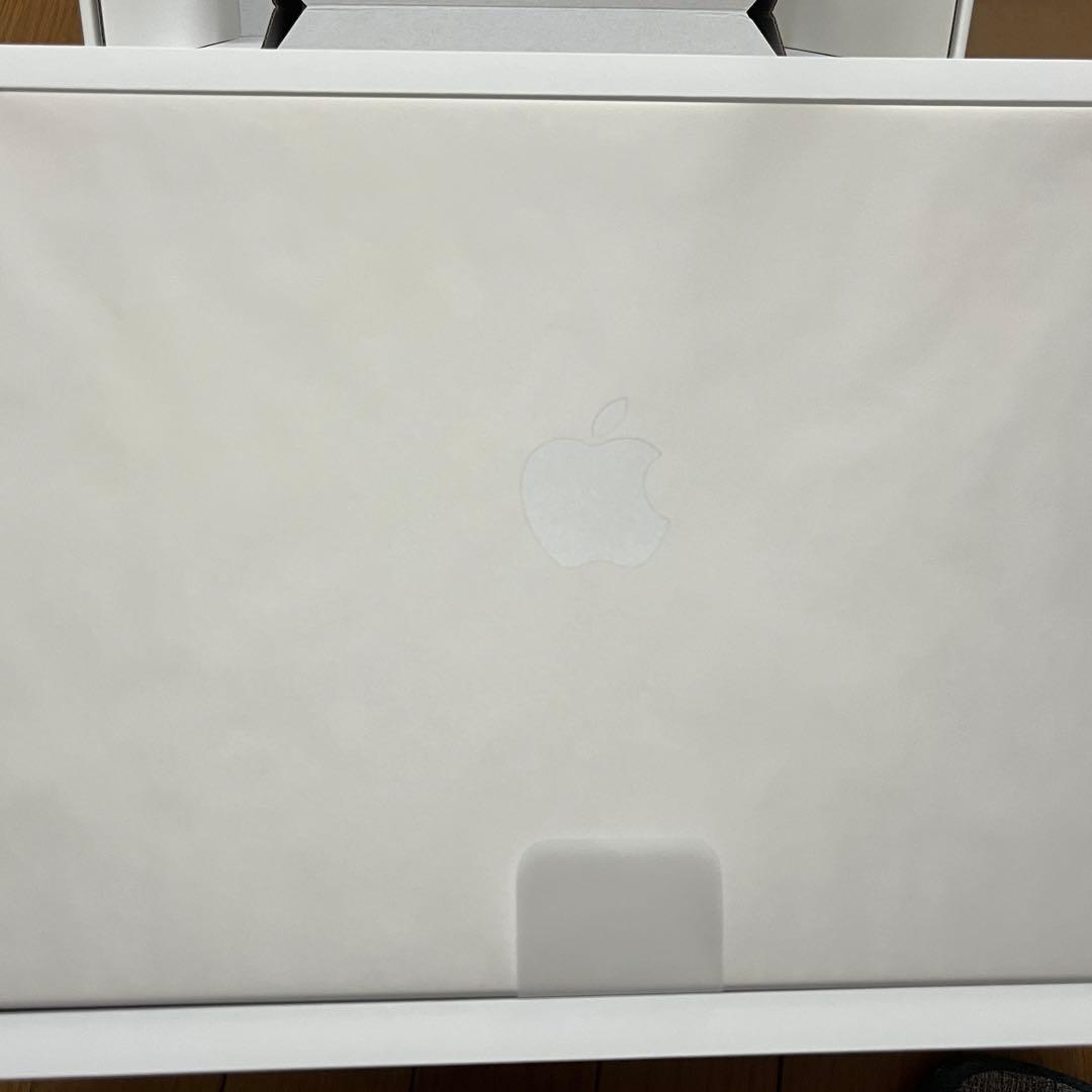 D*i様 MacBookAir M2 8GBメモリ256GB 15インチ
