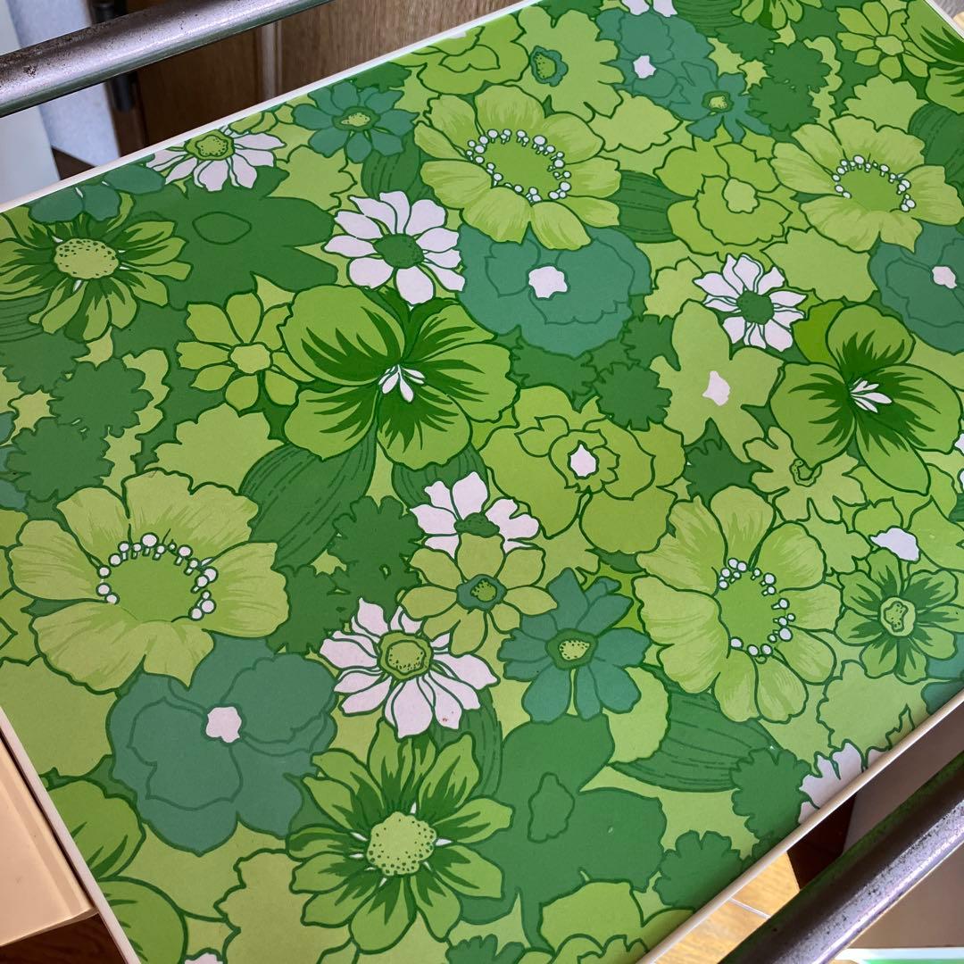 レトロ　花柄　キッチンワゴン