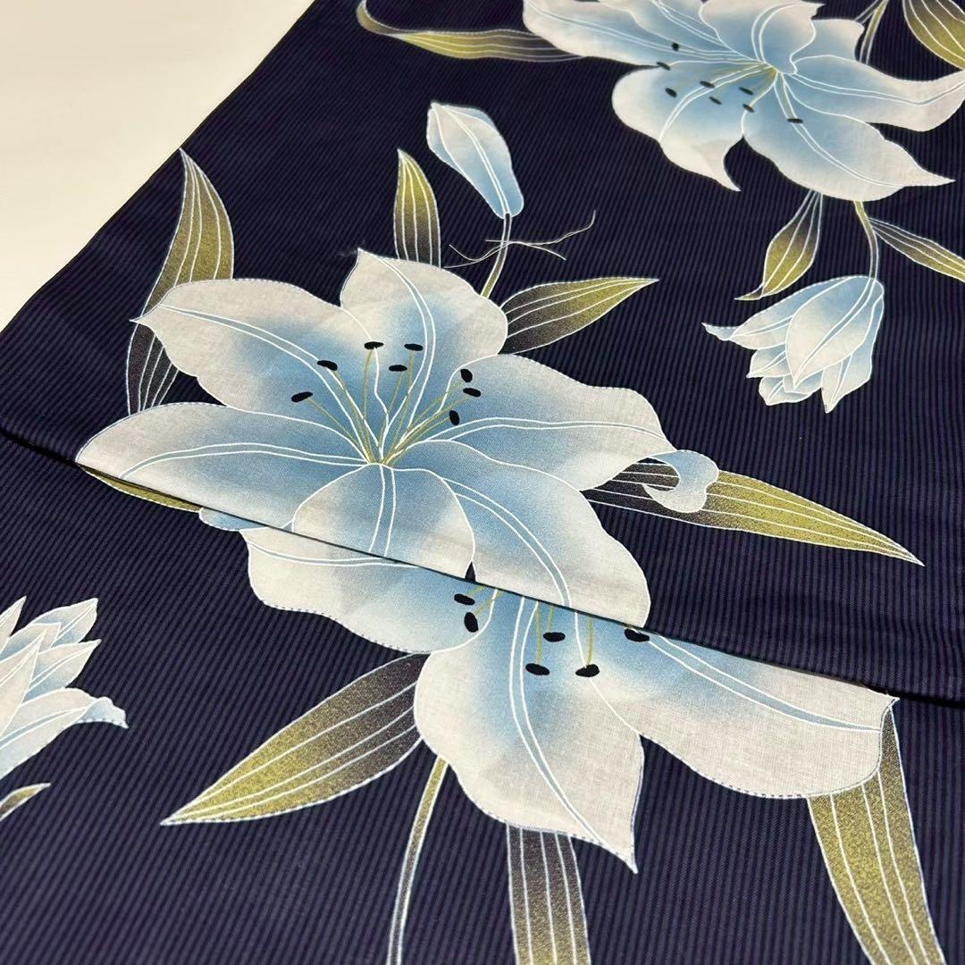 浴衣　大きめサイズ　浴衣 4L 百合　濃紺　兵児帯 4M 2点　新品　0723⑯