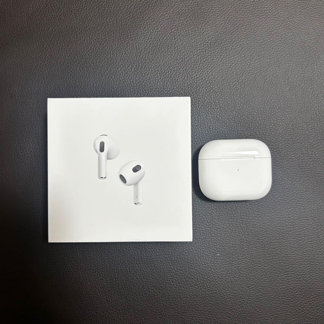 Apple AirPods 第3世代 本体 充電ケース付き