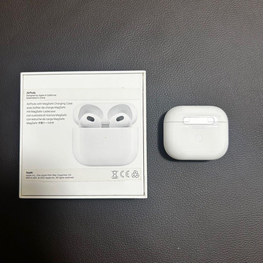 Apple AirPods 第3世代 本体 充電ケース付き