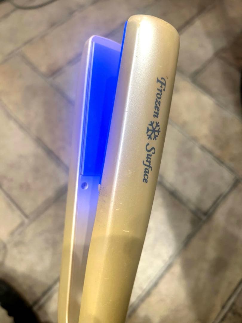 Frozen surface フローズンサーフェス