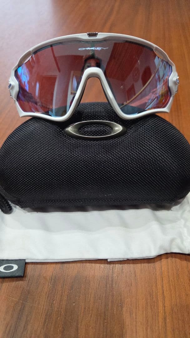 最終値下げ中Oakley ジョウブレイカー　偏光レンズ