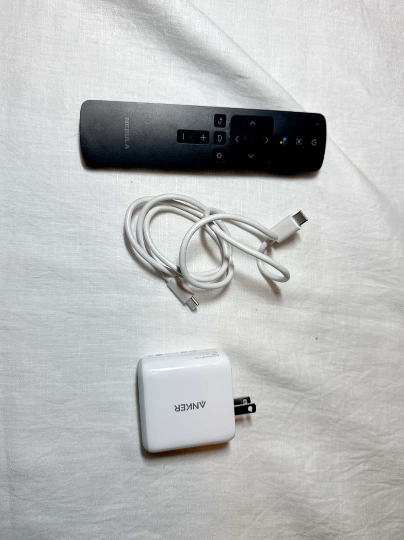 NEBULA Vega Portable 1080P プロジェクター本体