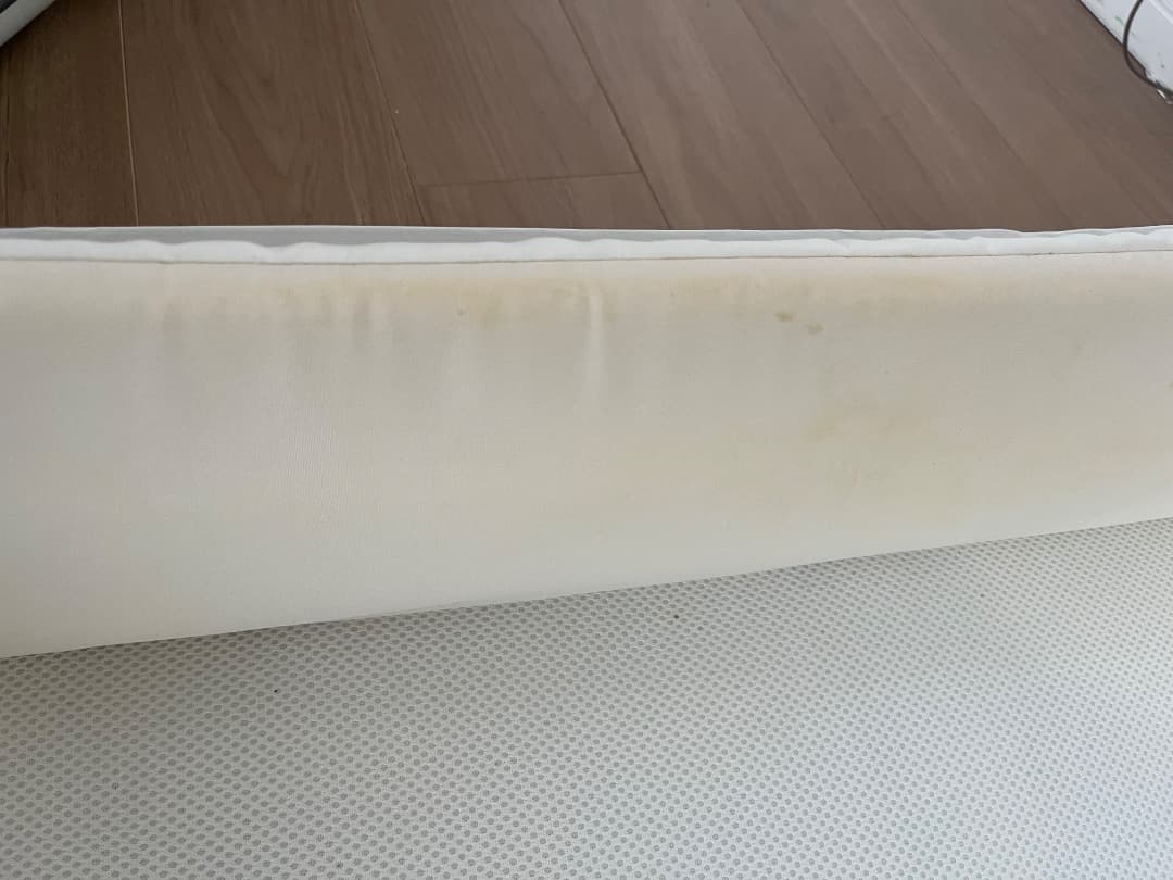 ベビーベッド　アップリカ　ココネルエアー　ホワイトグレー