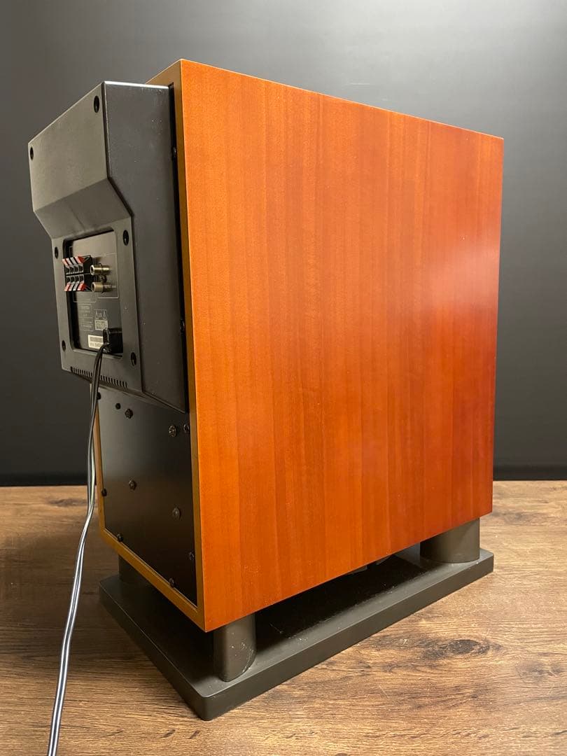 ONKYO サブウーファー　SL-407