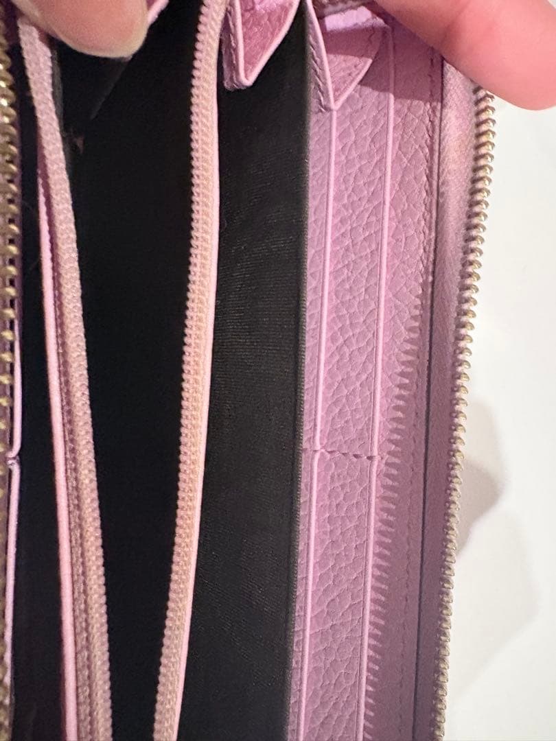 GUCCI ピンクレザーボスコ 長財布