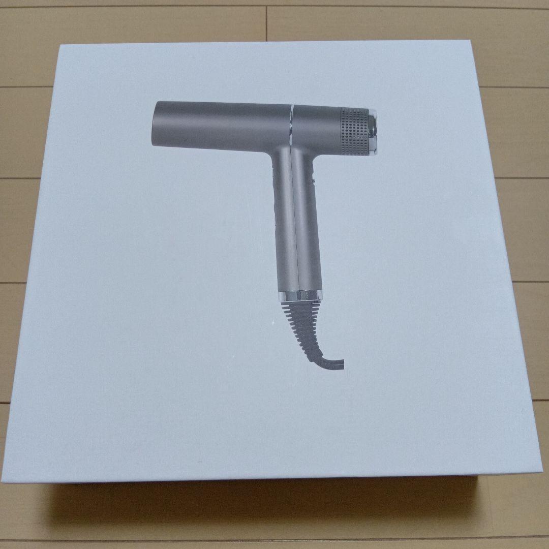 新品　ufv ライトヘアードライヤー