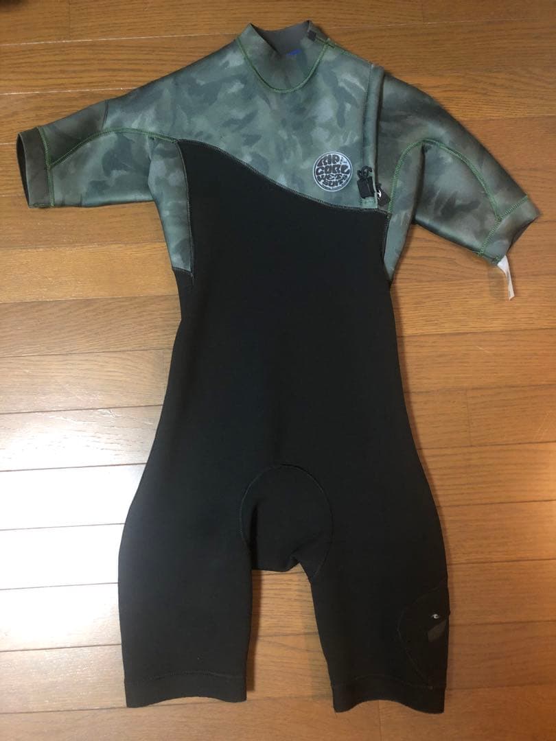 RIP CURL ショートジョンウェットスーツ 迷彩/ブラック