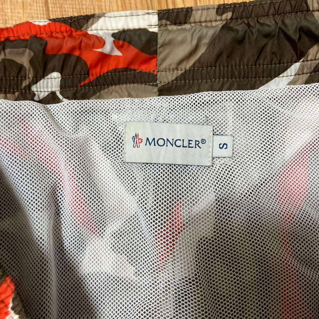 MONCLER カモフラージュ ショートパンツ ハーフパンツSサイズ