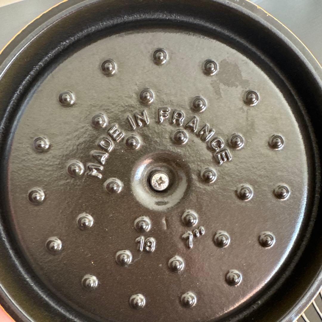STAUB ストウブ鍋　18cm