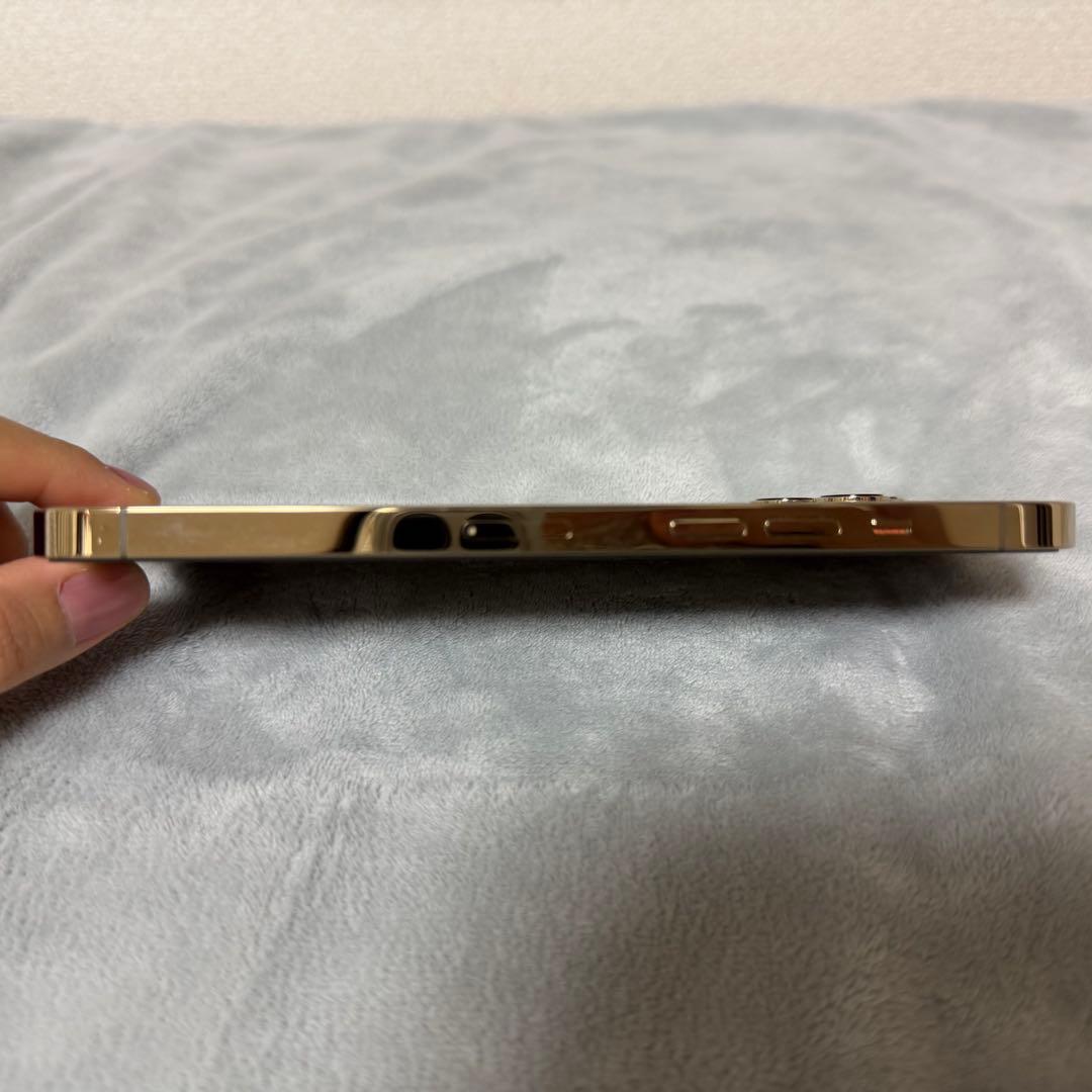 【美品】iPhone12Promax ゴールド SIMフリー
