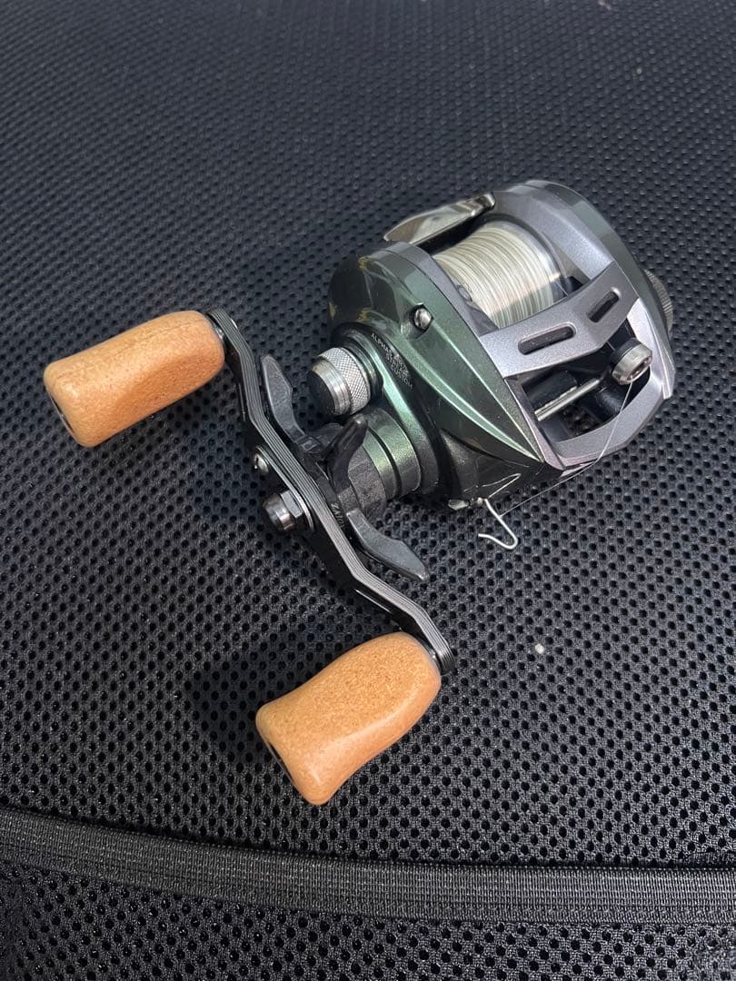 リール Daiwa Alphas Air Stream Custom