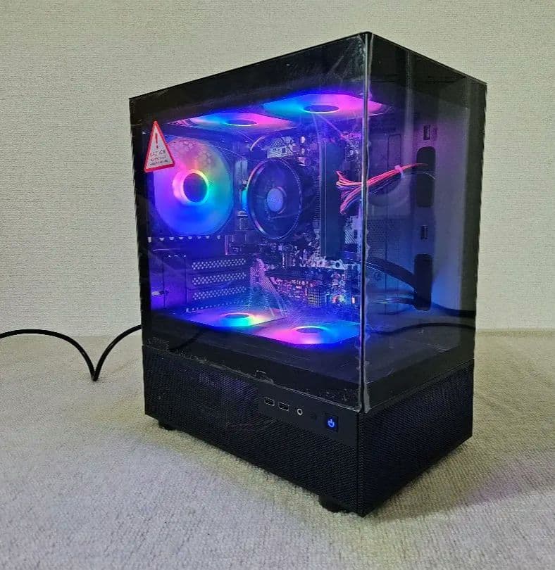 RGBファン搭載 ミニタワーPC ryzen2400g、16g、256g