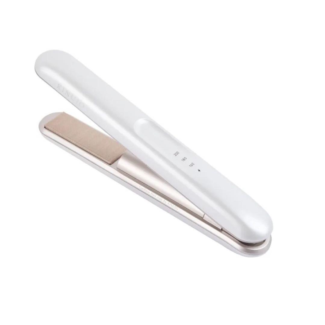 新品未使用　KINUJO LUXEJEWEL コードレスストレートアイロン