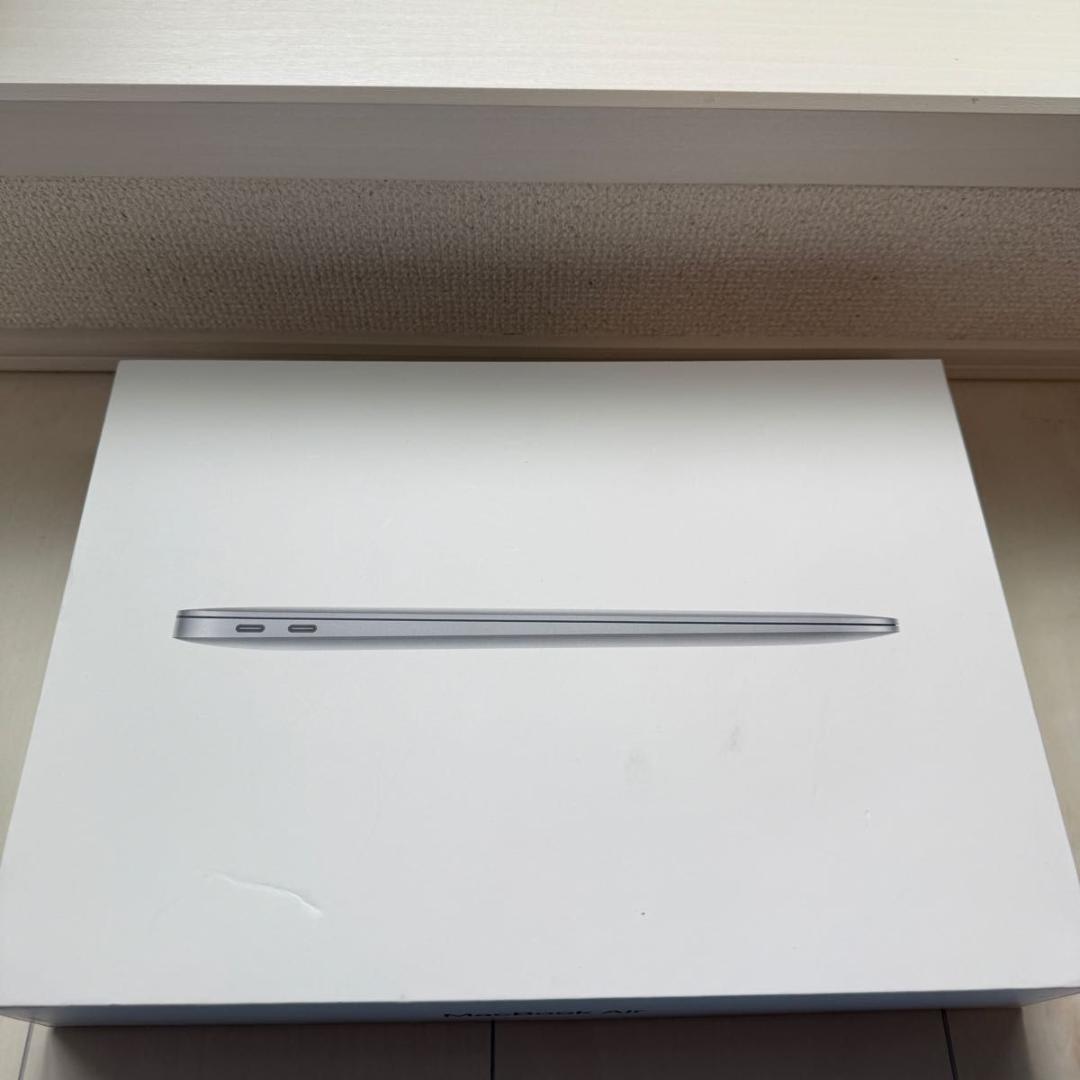 MacBook Air 2019 13インチ 8GB/256GB スペースグレー