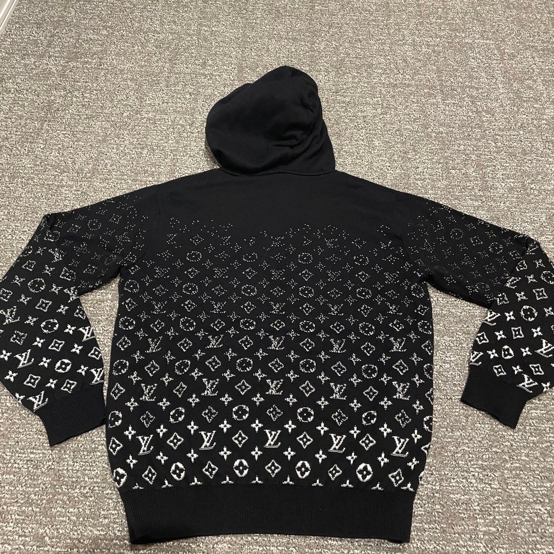 Louis Vuitton フード付きセーター Sサイズ