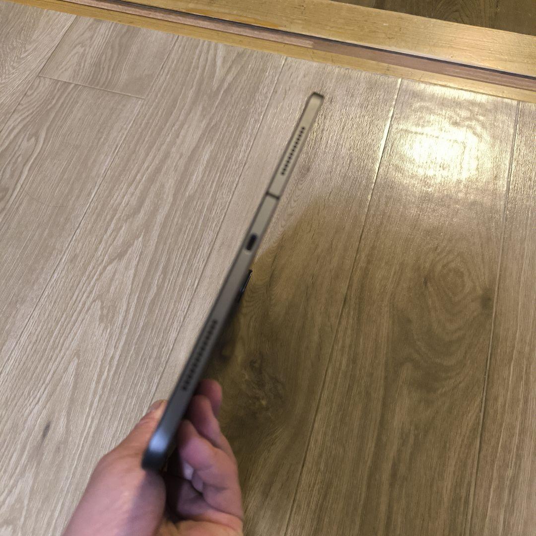 美品！iPad Pro11インチ 第2世代 Cellularモデル pen付