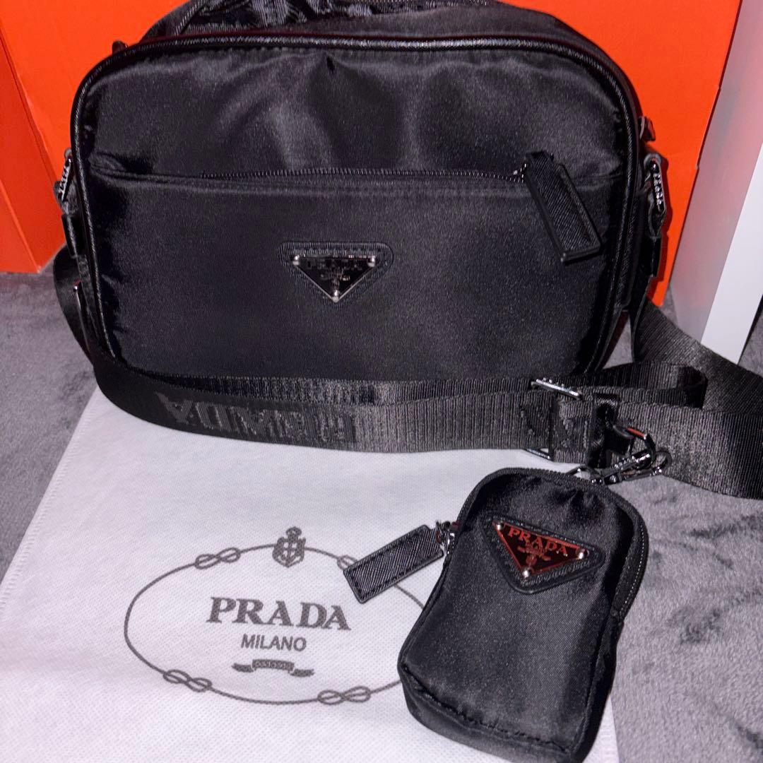 PRADAショルダーバッグメッセンジャーバッグ