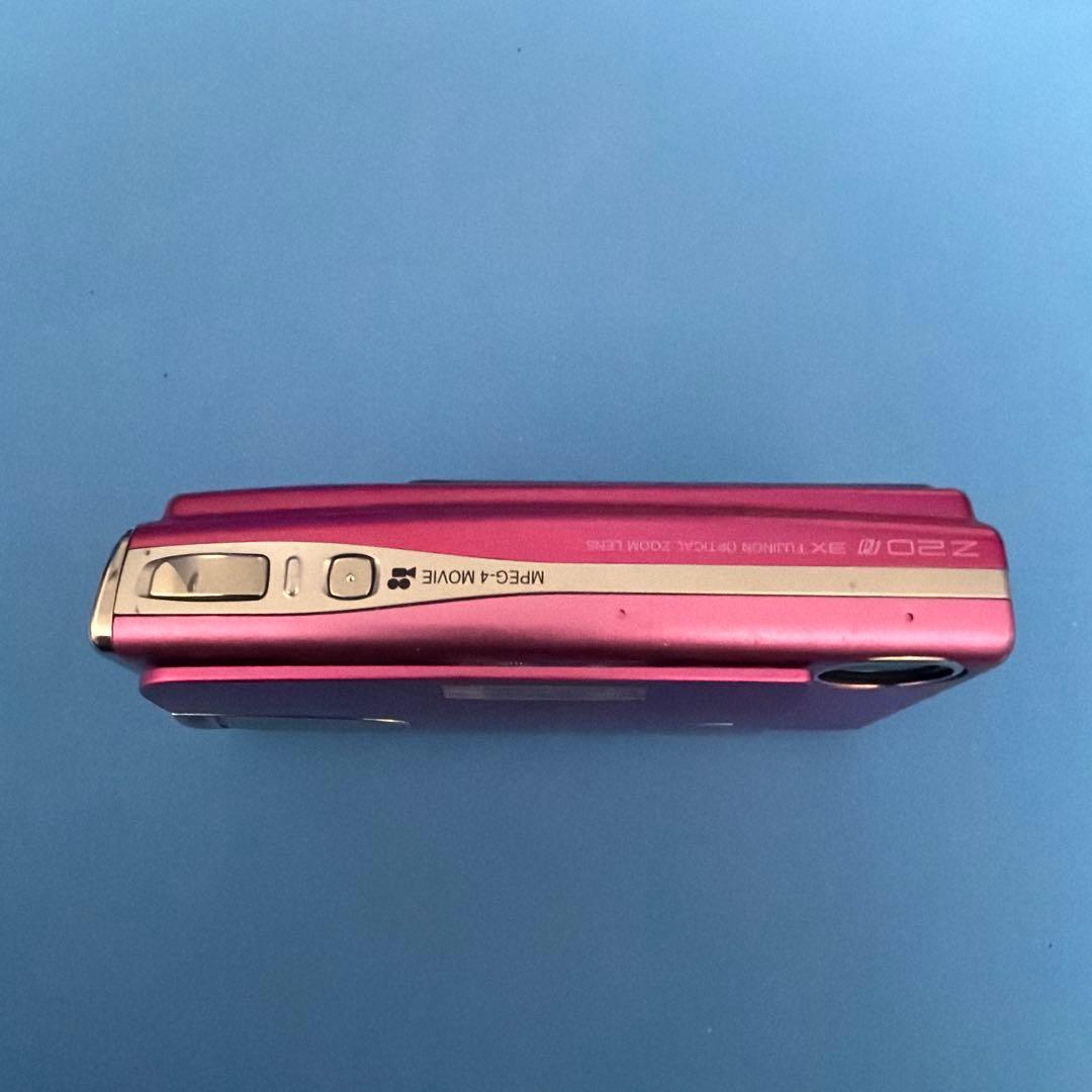 FUJIFILM FinePix Z20fd 富士フィルム　デジタルカメラ