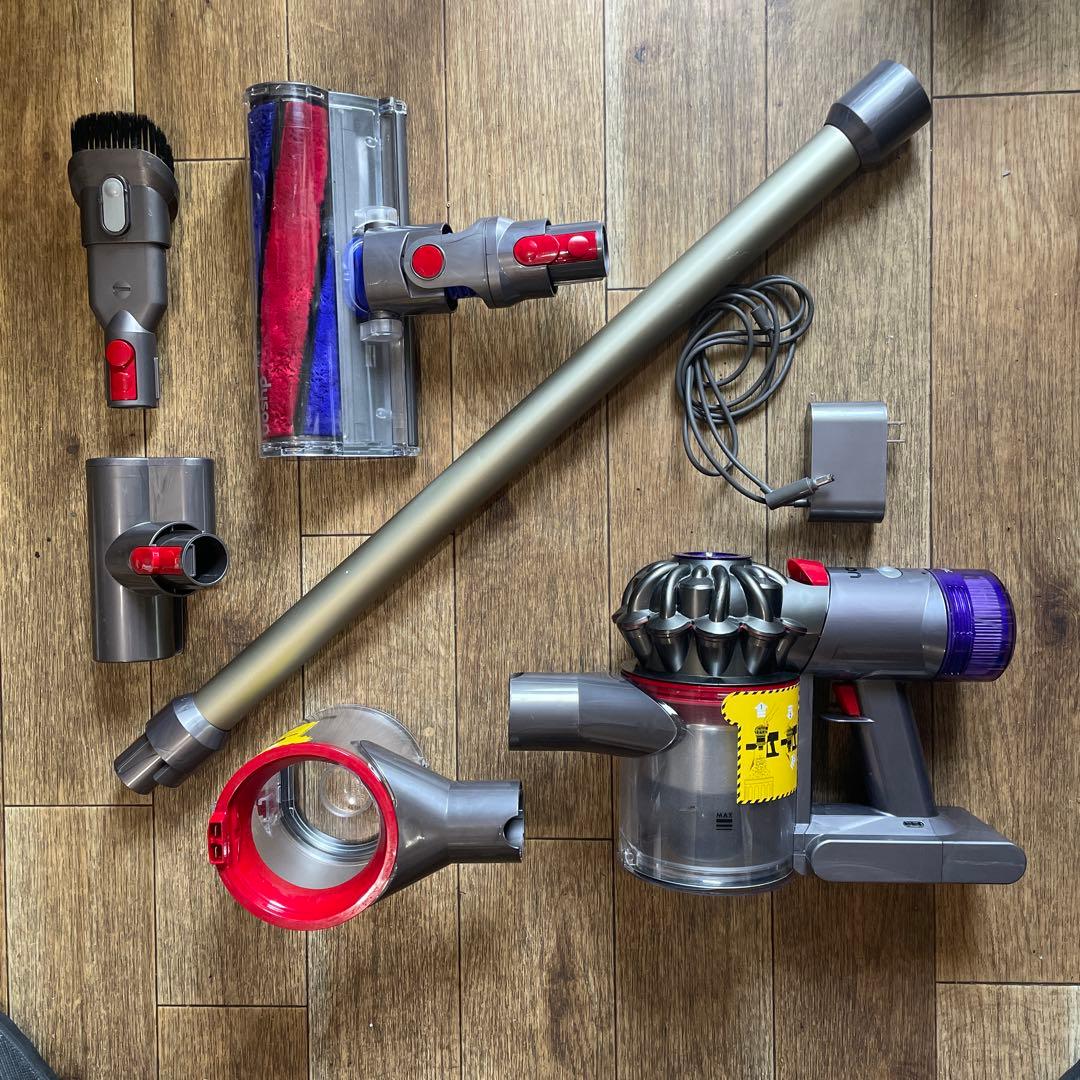 ダイソン コードレスクリーナー掃除機 SV10K 稼動品付属品付き