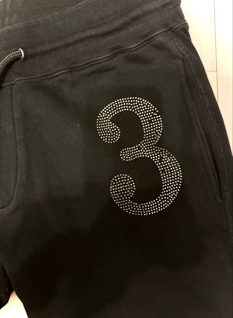 早いもの勝ちです‼︎ セットアップ上下です。(正規品)