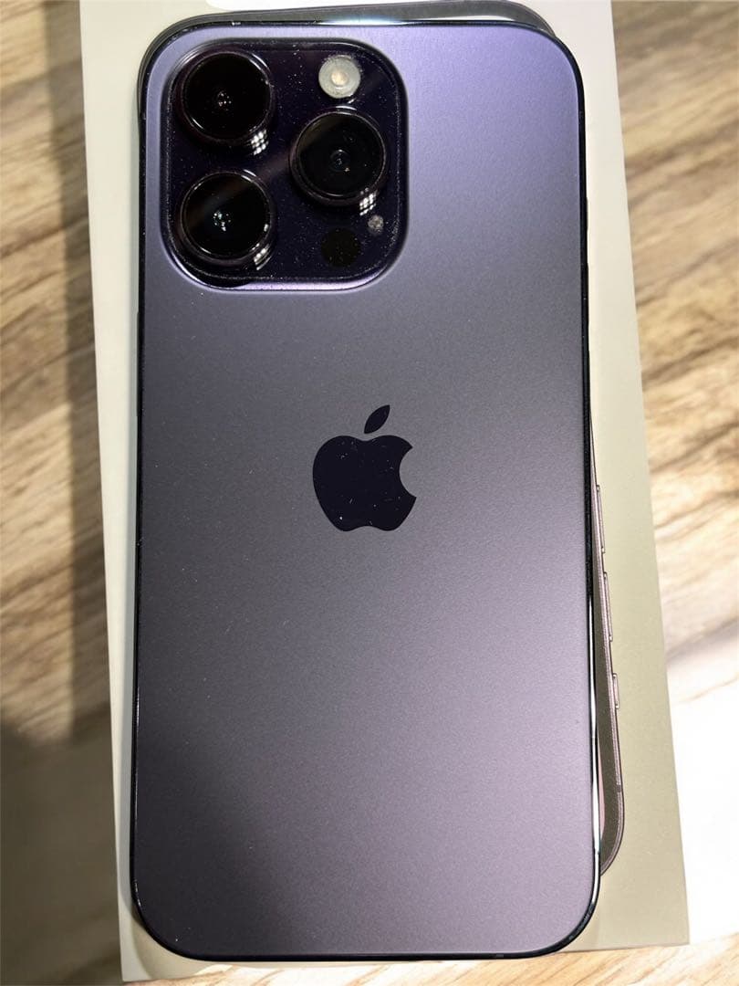 美品iPhone14Pro 256GB修理歴なしSIMフリー&純正シリコンケース