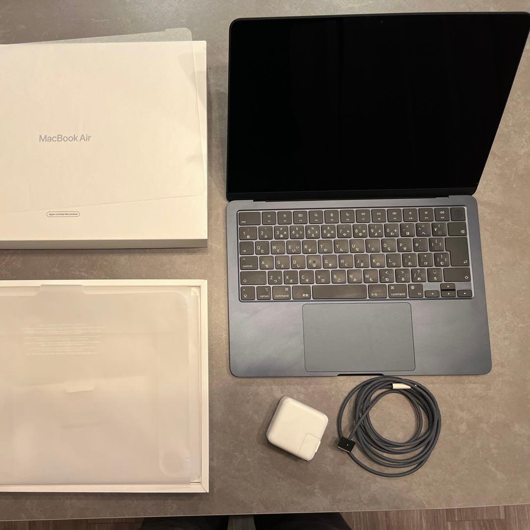 ほぼ新品 Macbook Air M2 16GB/512GB 認定整備済品