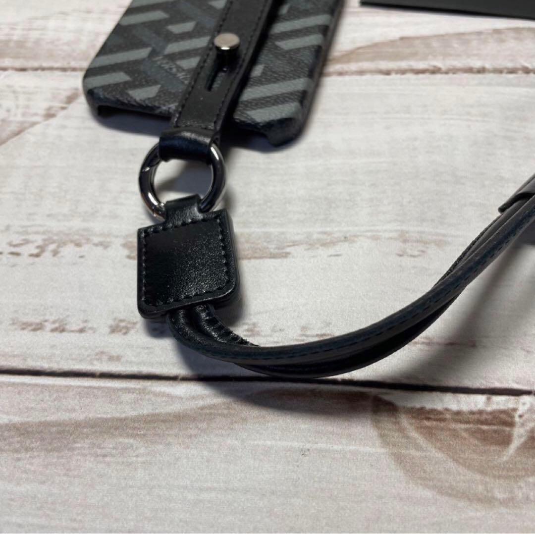 VERSACE ヴェルサーチ スマホケース ストラップ レザー イタリア製