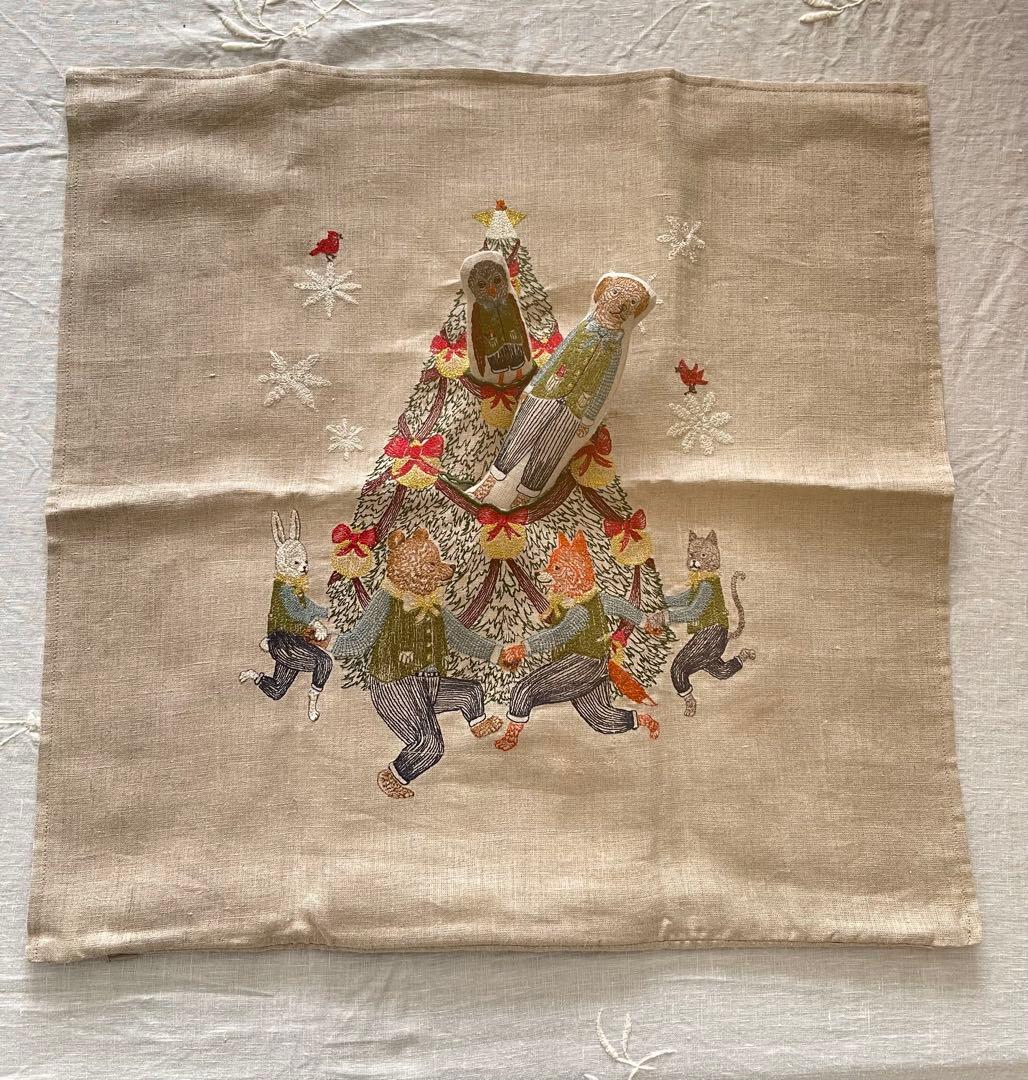 新品　コーラル＆タスク　クッションカバー