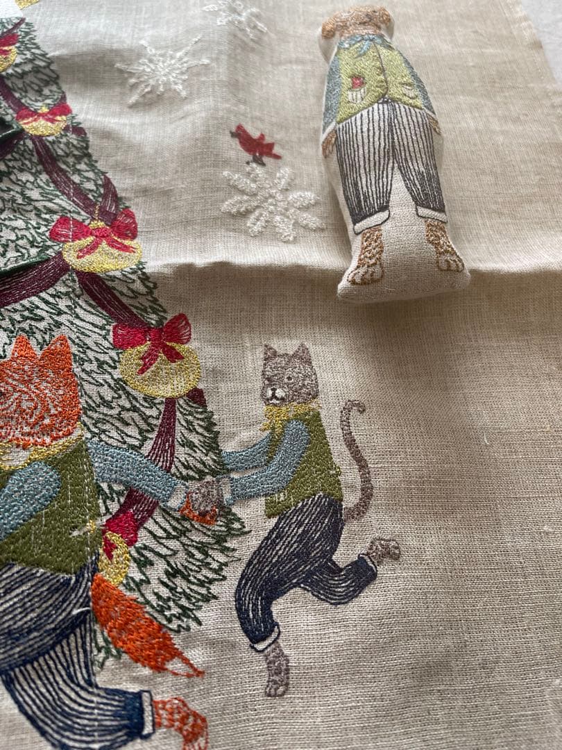 新品　コーラル＆タスク　クッションカバー