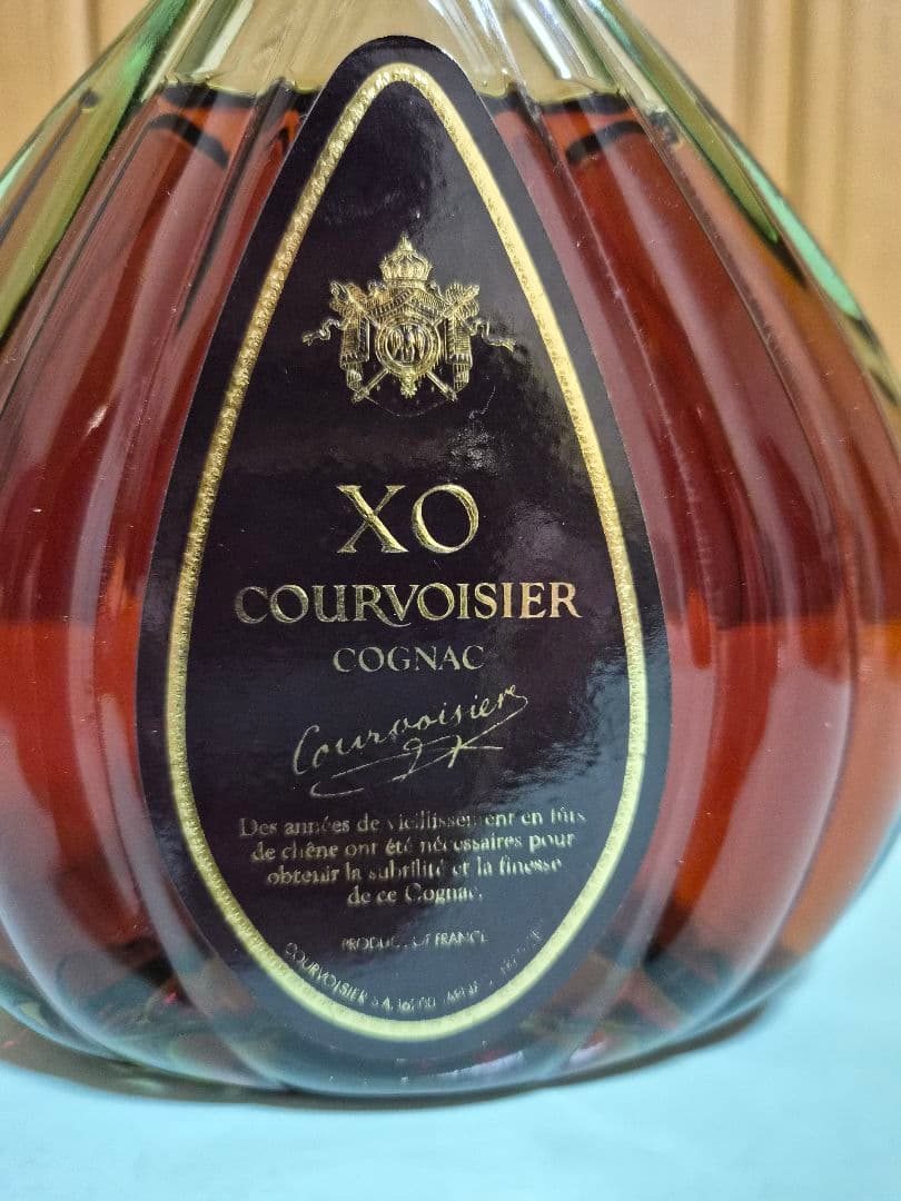 【未開栓・古酒】クルボアジェ XO コニャック 700ml グリーンボトル
