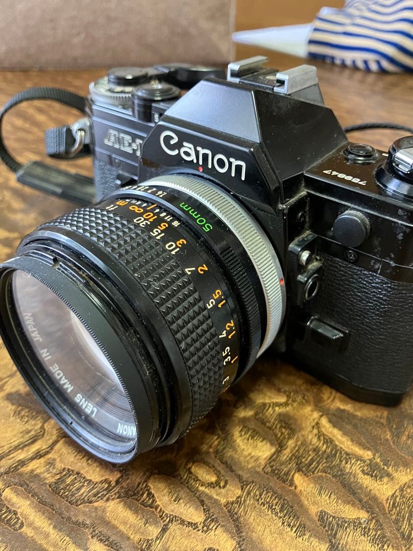 Canon AE-1 一眼レフカメラ 50mmレンズ付き