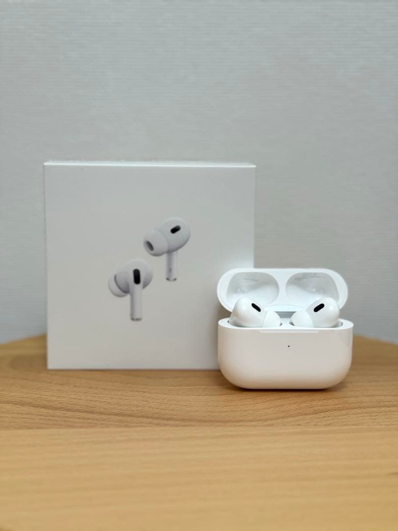 ⭐️美品⭐️AirPods Pro (第2世代) Lightningコネクタ