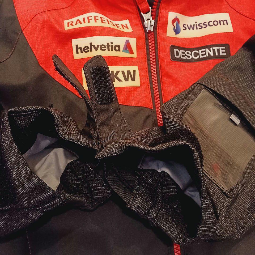 デサント スキーウェア 上下　130 スイス レプリカ モデル