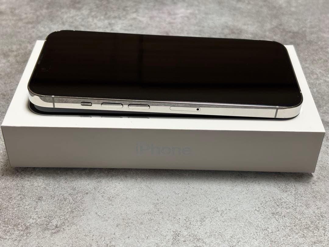 極美品‼️値下げしましたApple iPhone 13 Pro SIMフリー