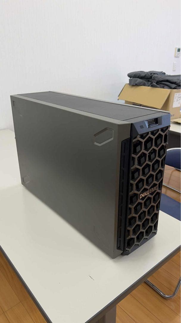 ワークステーション Dell PowerEdge T640